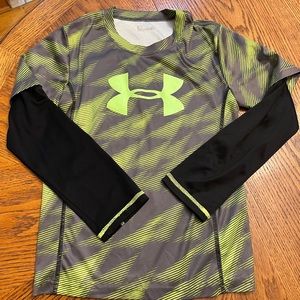 Boys Under Armour UA long sleeve size 7